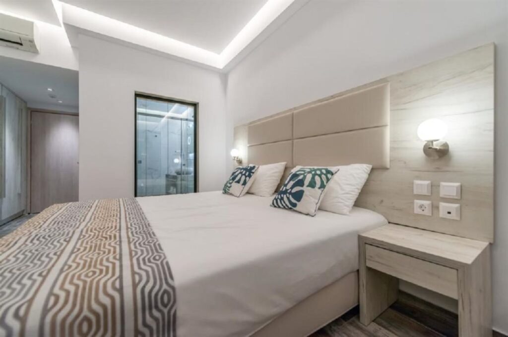 Mandala Seafront Suites 3*