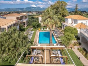 Aeolos Boutique Hotel & Suites 3*