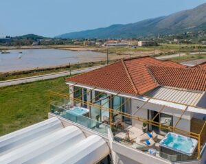 Aphrodite Studios & Apartments