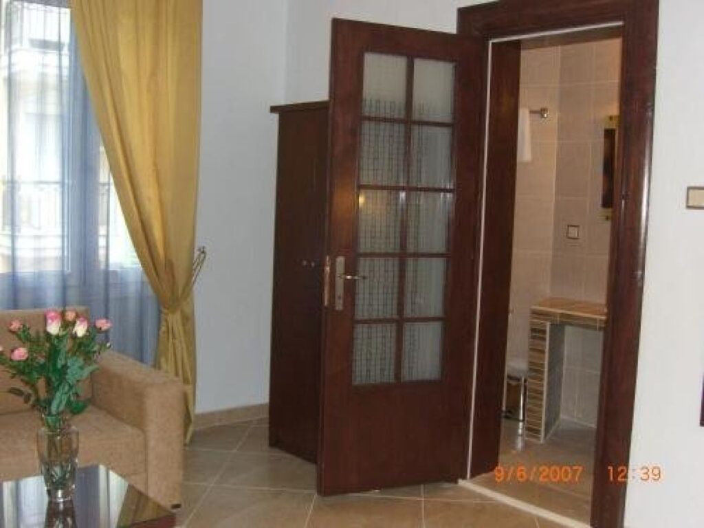 Hotel Augustos 3*