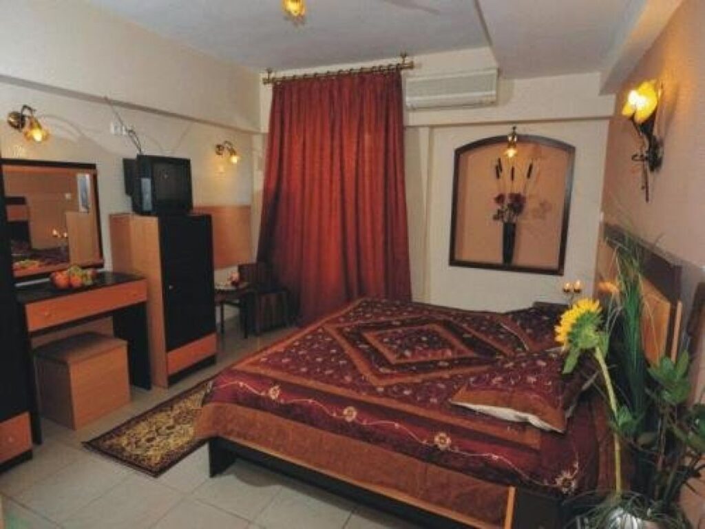Alexandria 2*