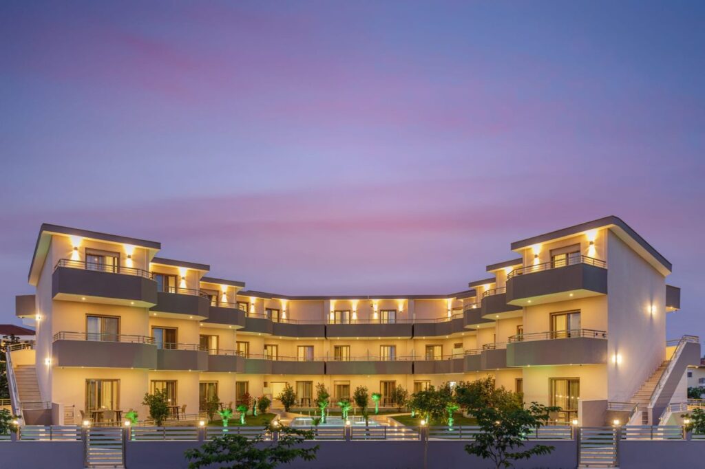 Aria Garden Suites