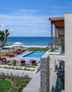 Amyntas Seafront Hotel 3*