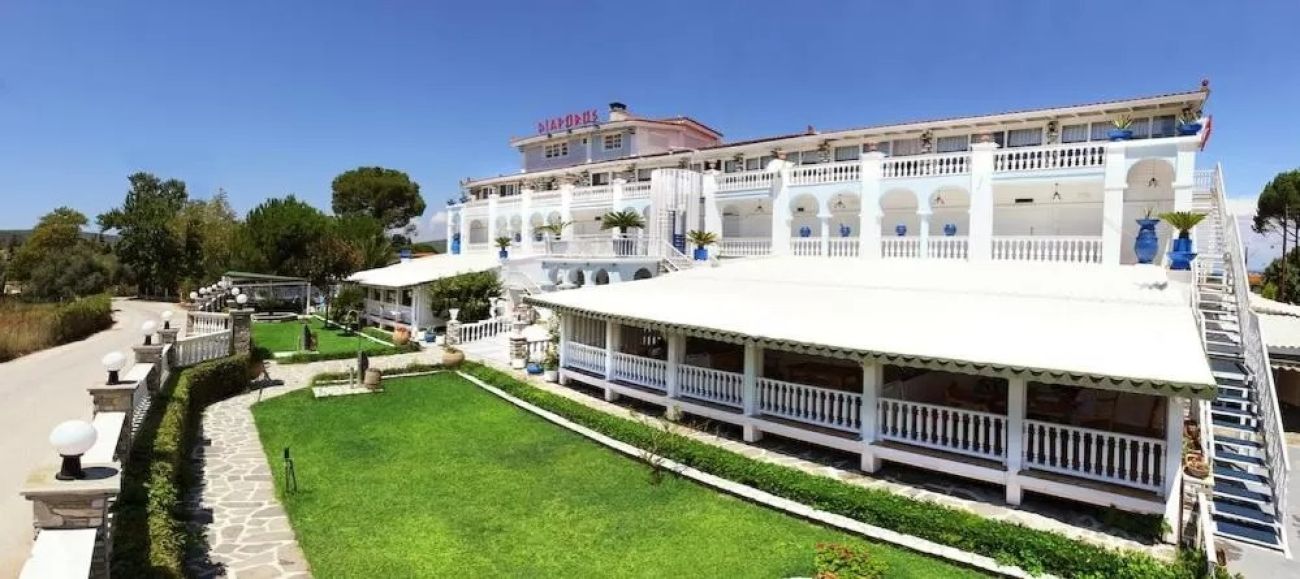 Diaporos Hotel 3*