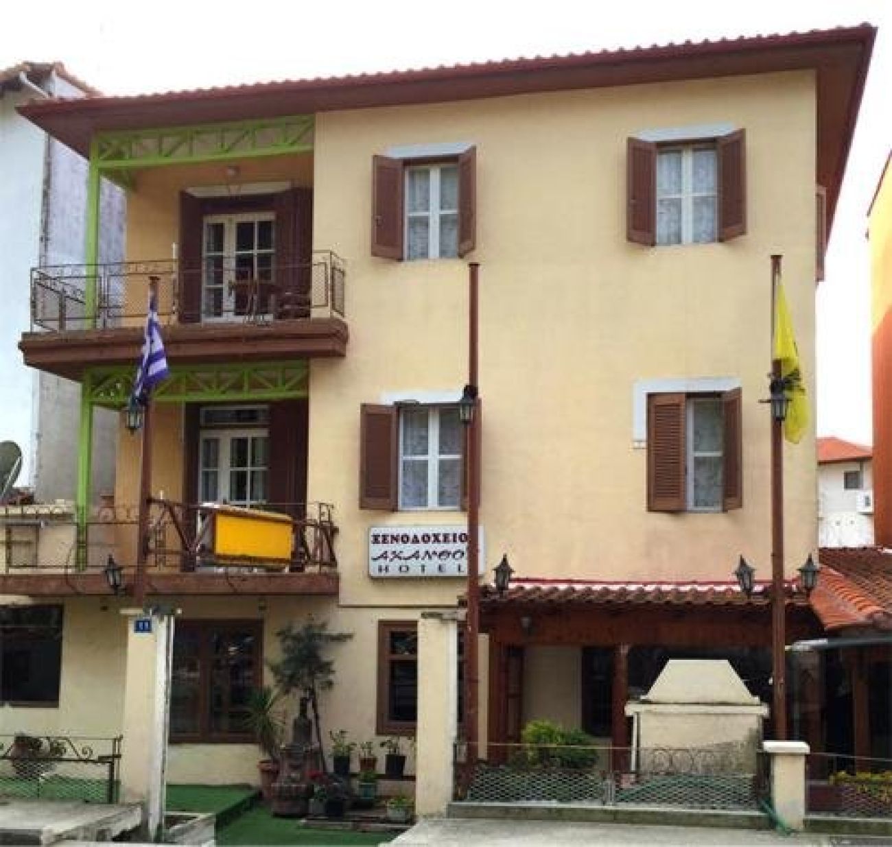 Akanthos Hotel 1*