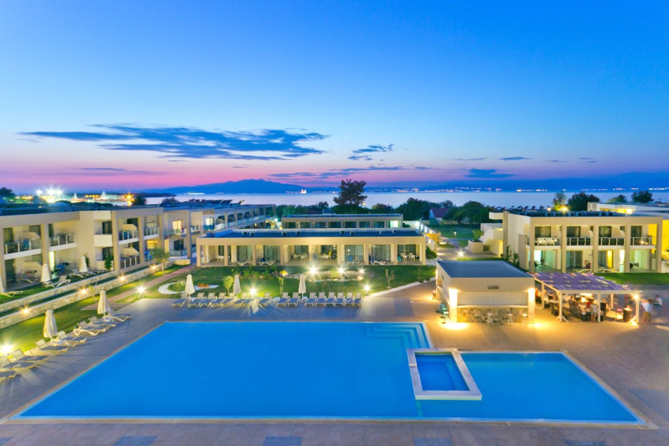 Alea Hotel & Suites
