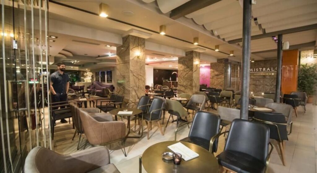 Mistral Seaside Hotel 3*