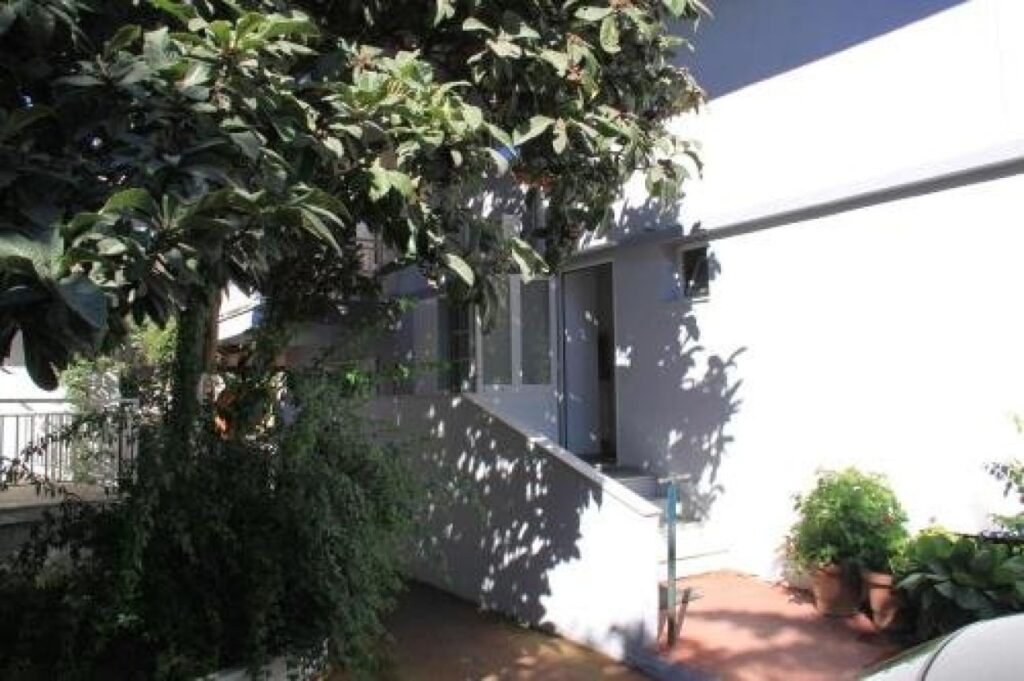 Galanis Studios And Apartments
