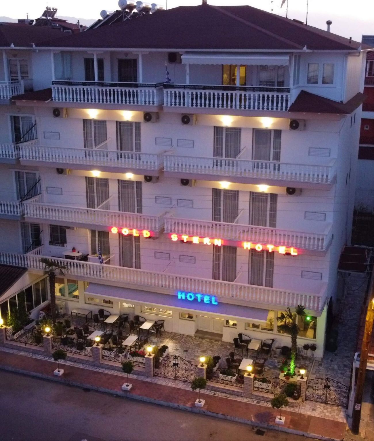 Gold Stern Hotel 3*