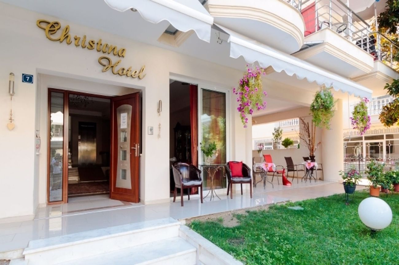 Christina Hotel 3*