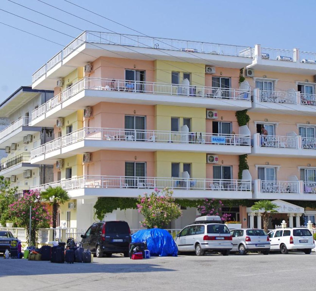 Villa Alasitas 2*