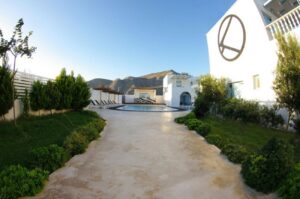 Villa Markezinis 3*