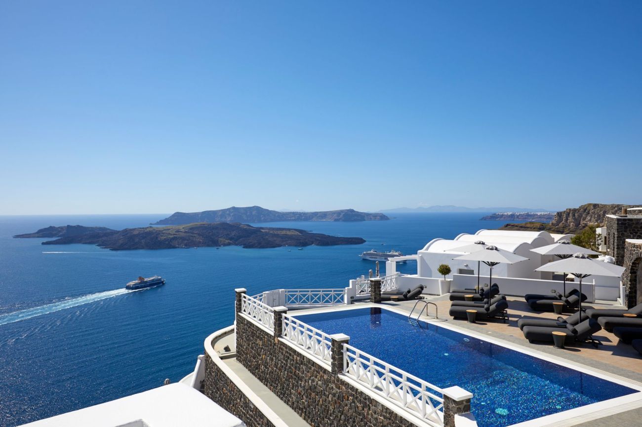 Petit Palace Suites 5*