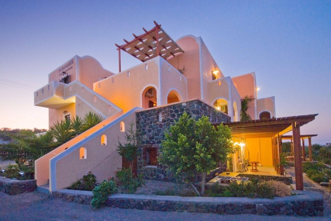 Anessis Santorini 3*