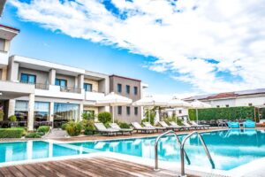 Lagaria Hotel & Apartments 4*