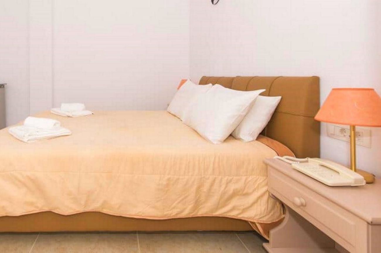 Smaragdi Hotel 3*