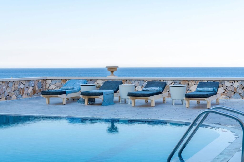 Epavlis Hotel and Spa 4*