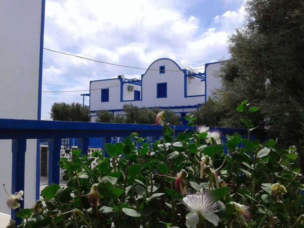 Hotel Perissa 2*
