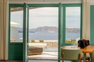 Neptune Luxury Spa Suites Santorini