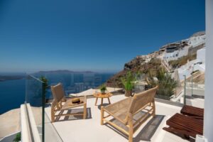 Daydream Luxury Suites Santorini 3*