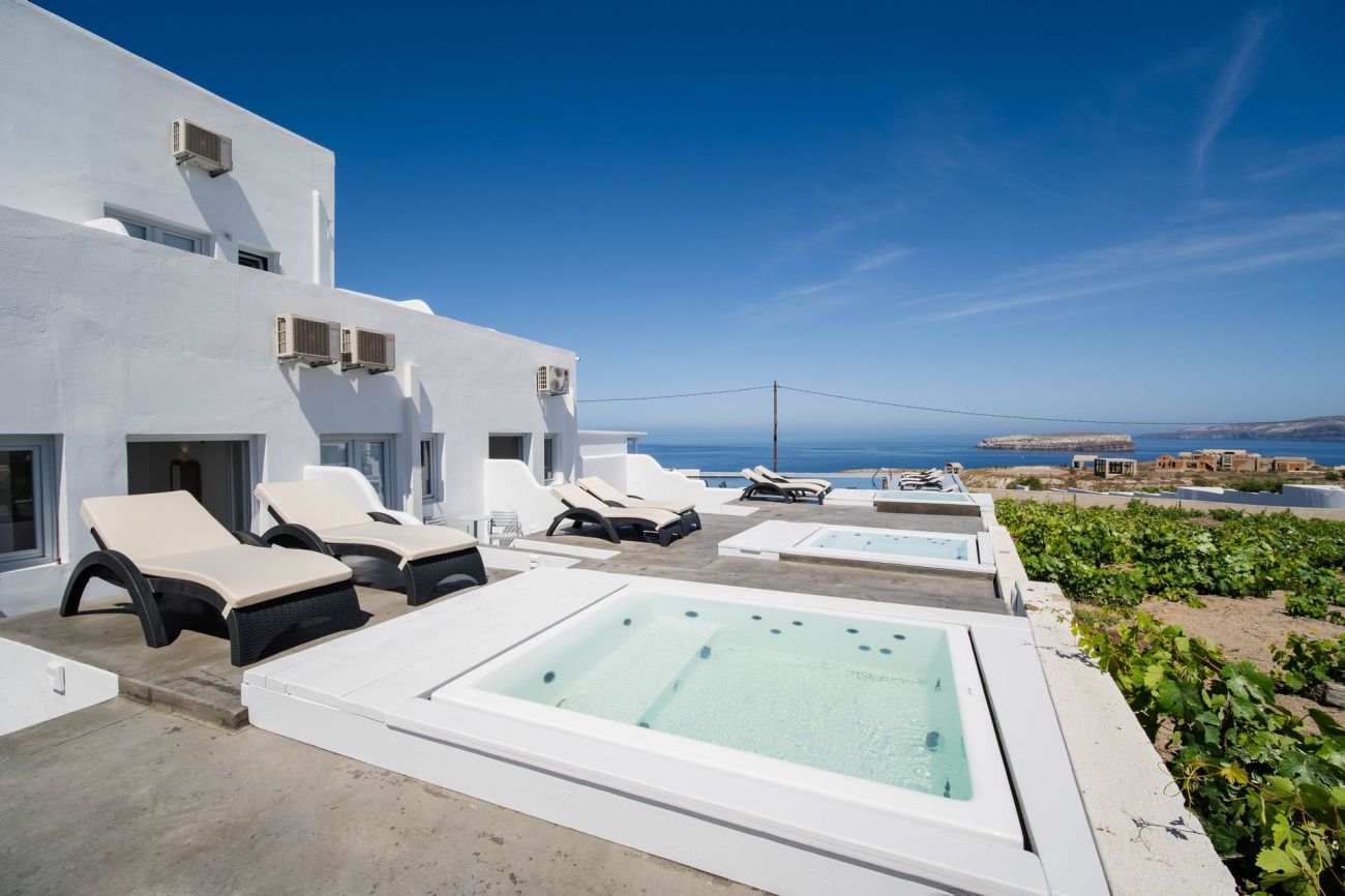 Cape Sisu Santorini 4*