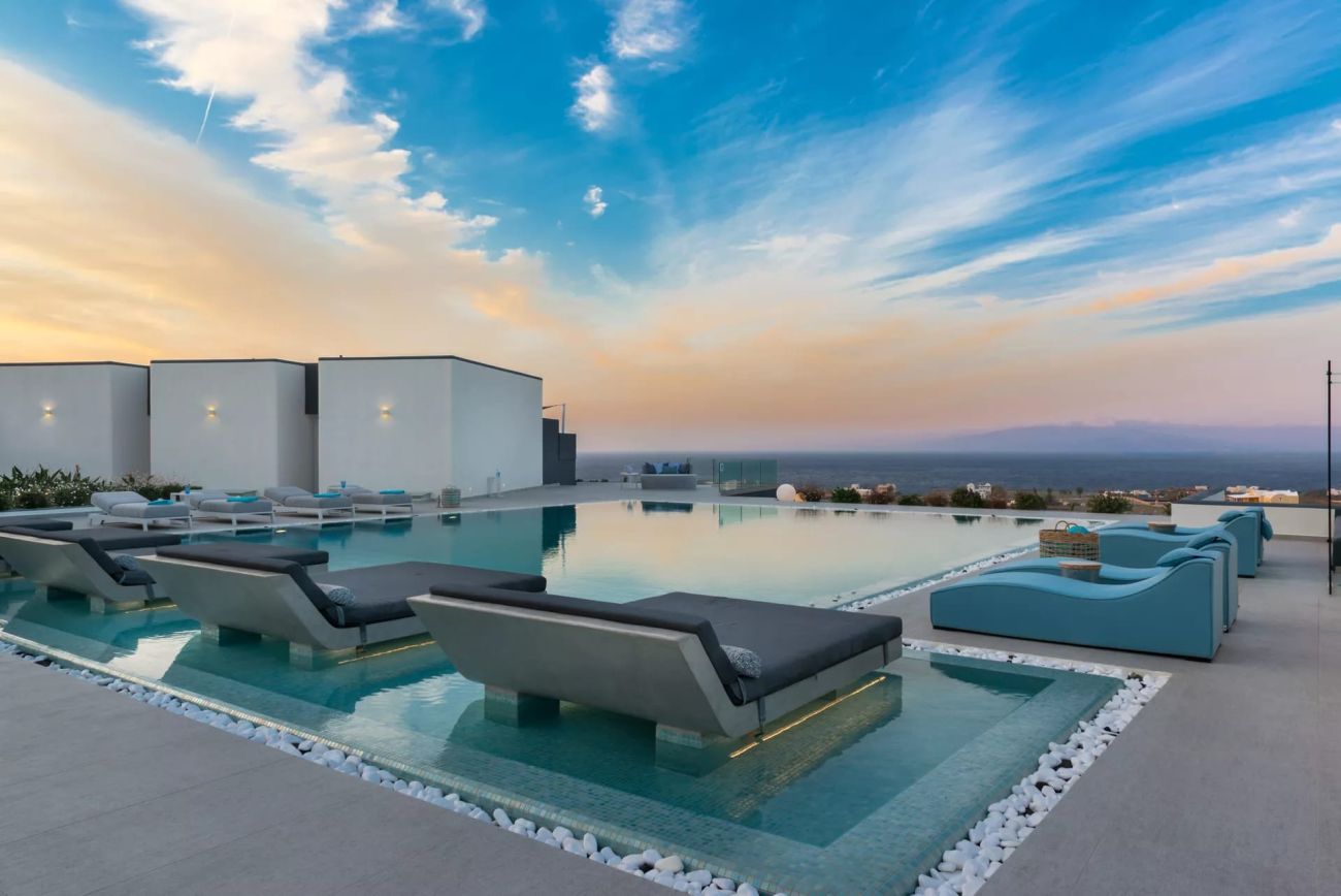 Myst Boutique Hotel Santorini 4*