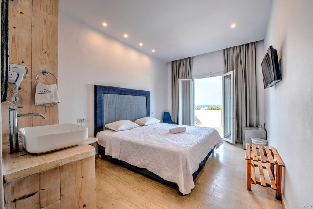 Anamar Santorini Hotel 4*