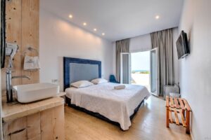 Anamar Santorini Hotel 4*