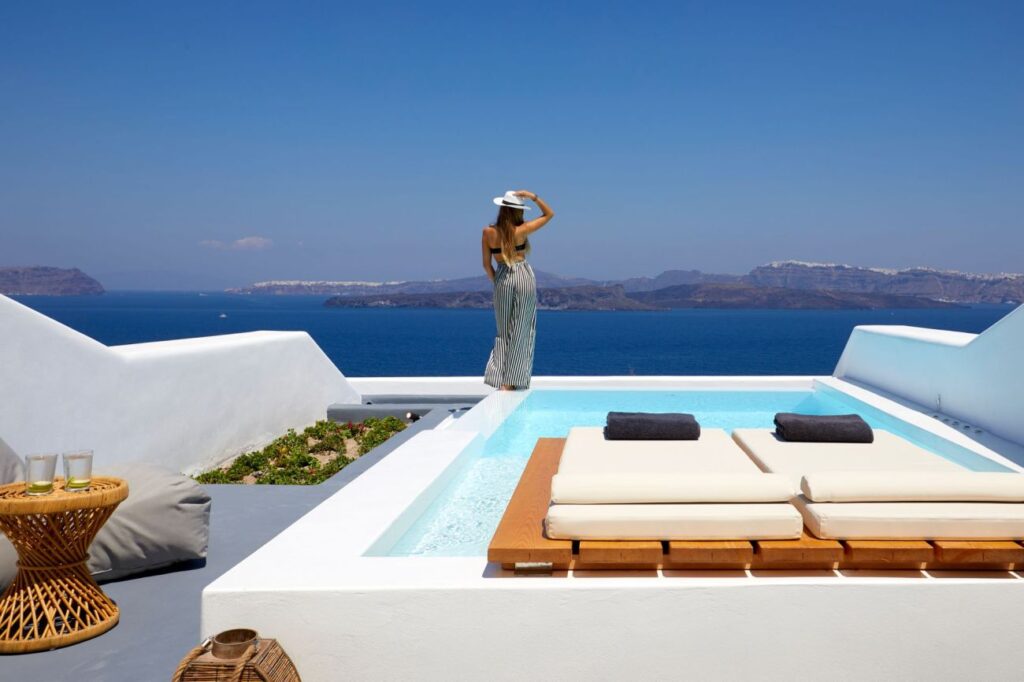 Phos the Boutique – Luxury Villas & Suites Santorini 5*
