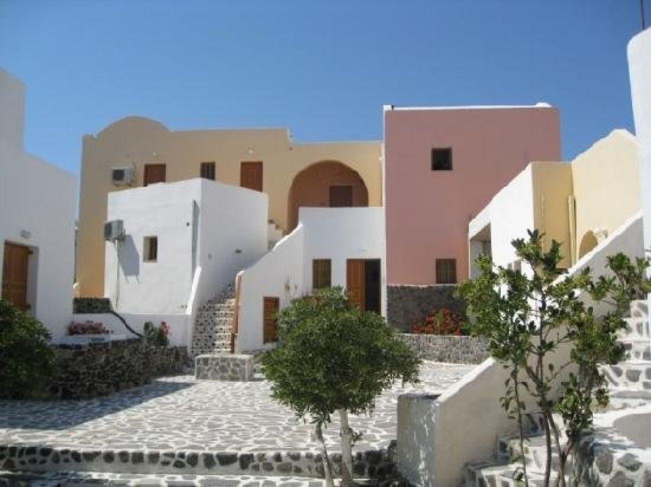 Adamastos 3*