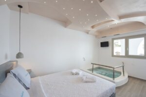Villa Galinia 3*