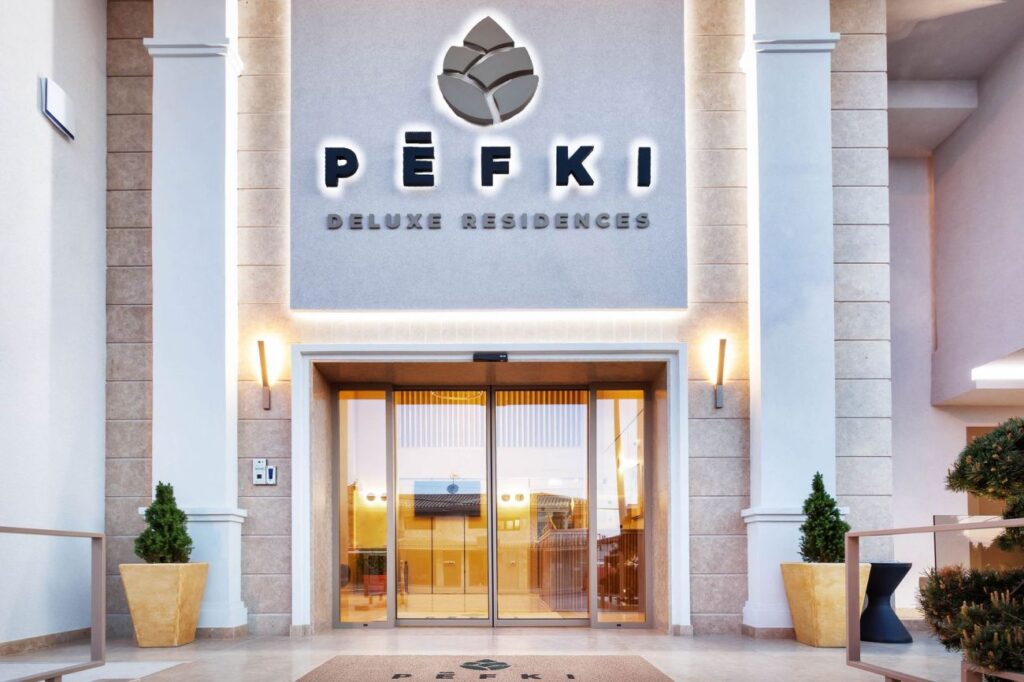 Pefki Deluxe Residence 5*