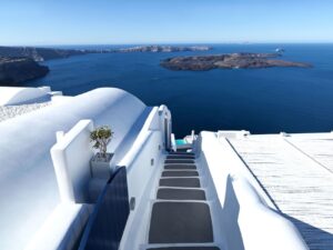 Katikies Chromata Santorini - The Leading Hotels of the World 5*