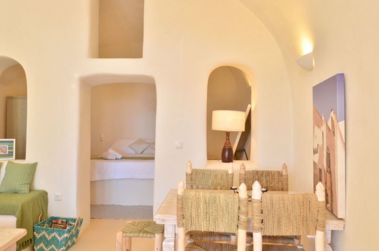 Villa Ariadni 3*