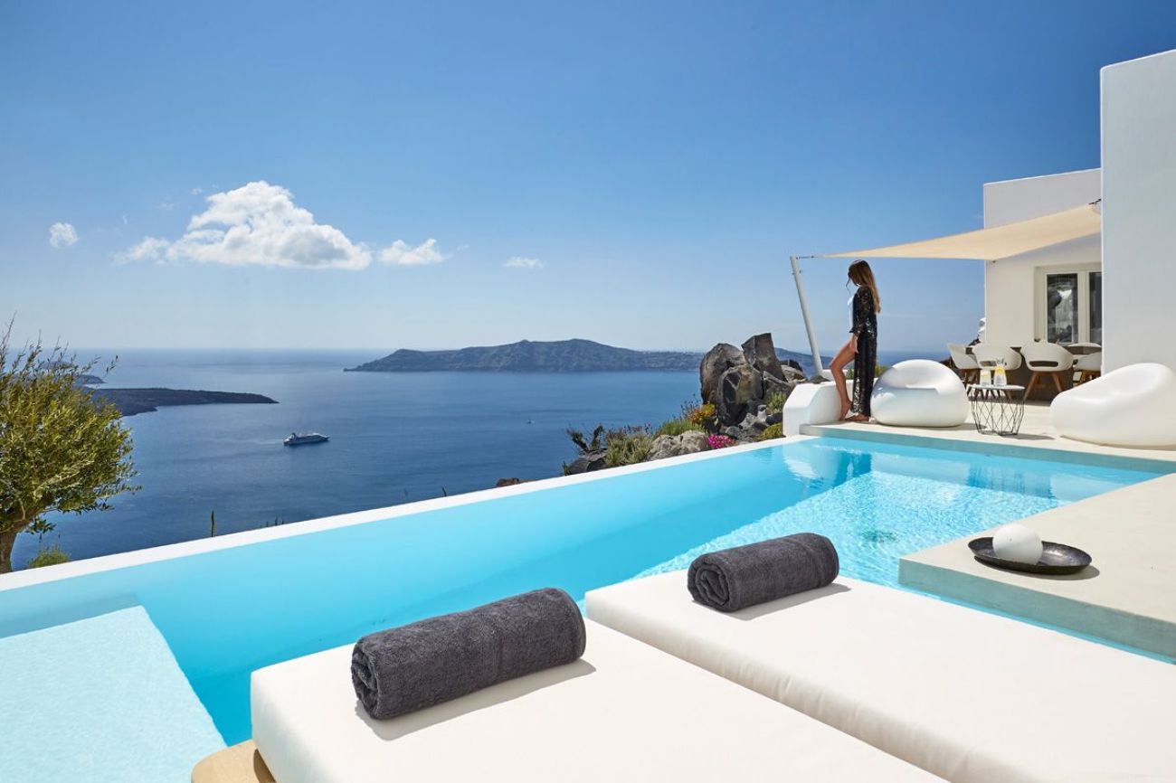 Villa Etheras Santorini 5*