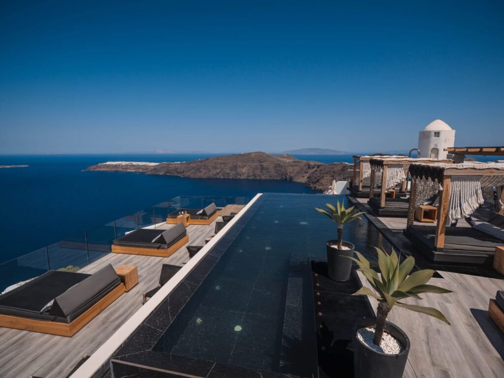 Galaxy Suites & Villas
