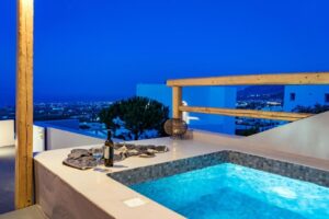 Echo Suites 3*