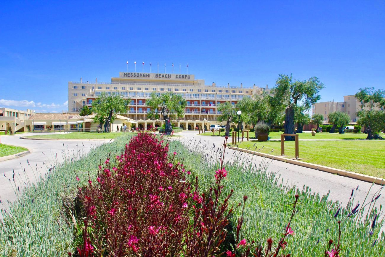Messonghi Beach Holiday Resort 3*