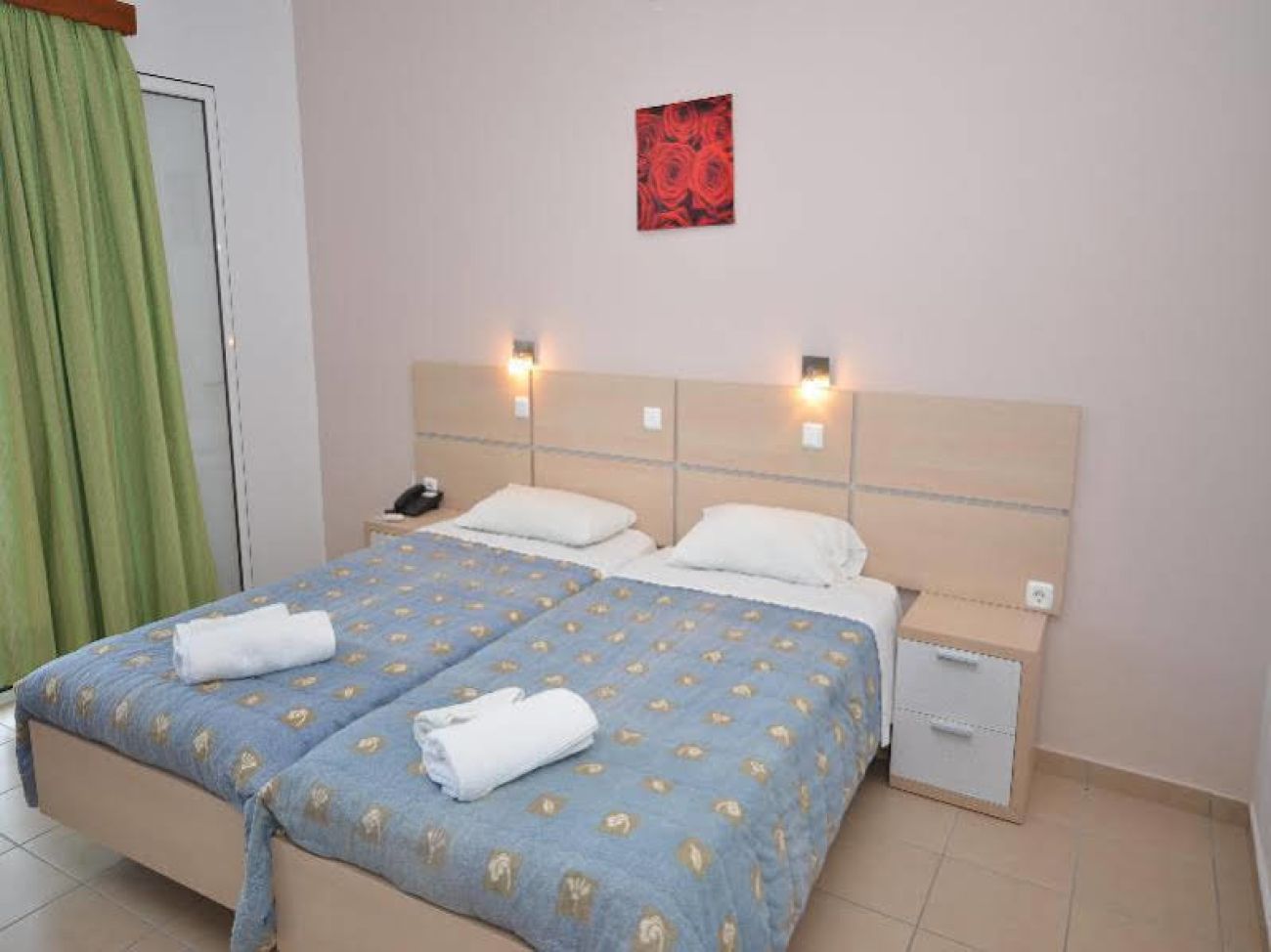 Paradiso Aparthotel 2*