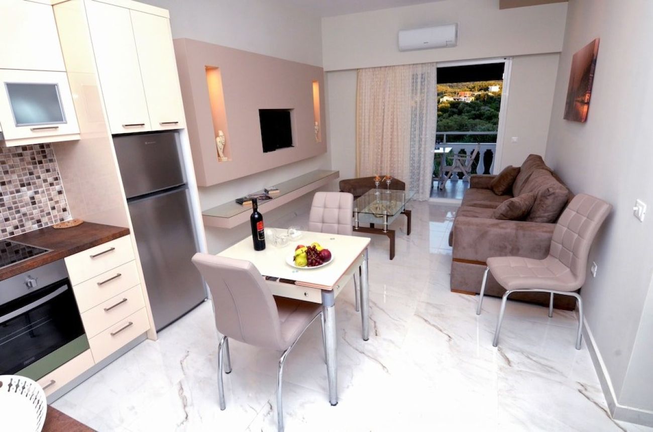 Stefanos Resort 1*