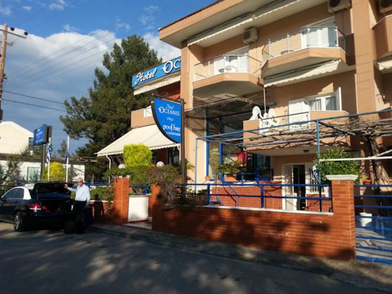 Oceanis Hotel 2*