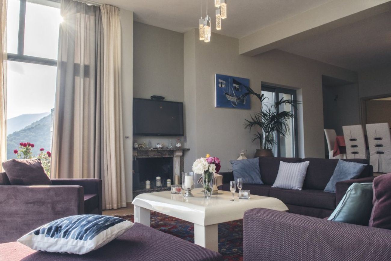 KASTRAKI EPAVLIS Villa 4*