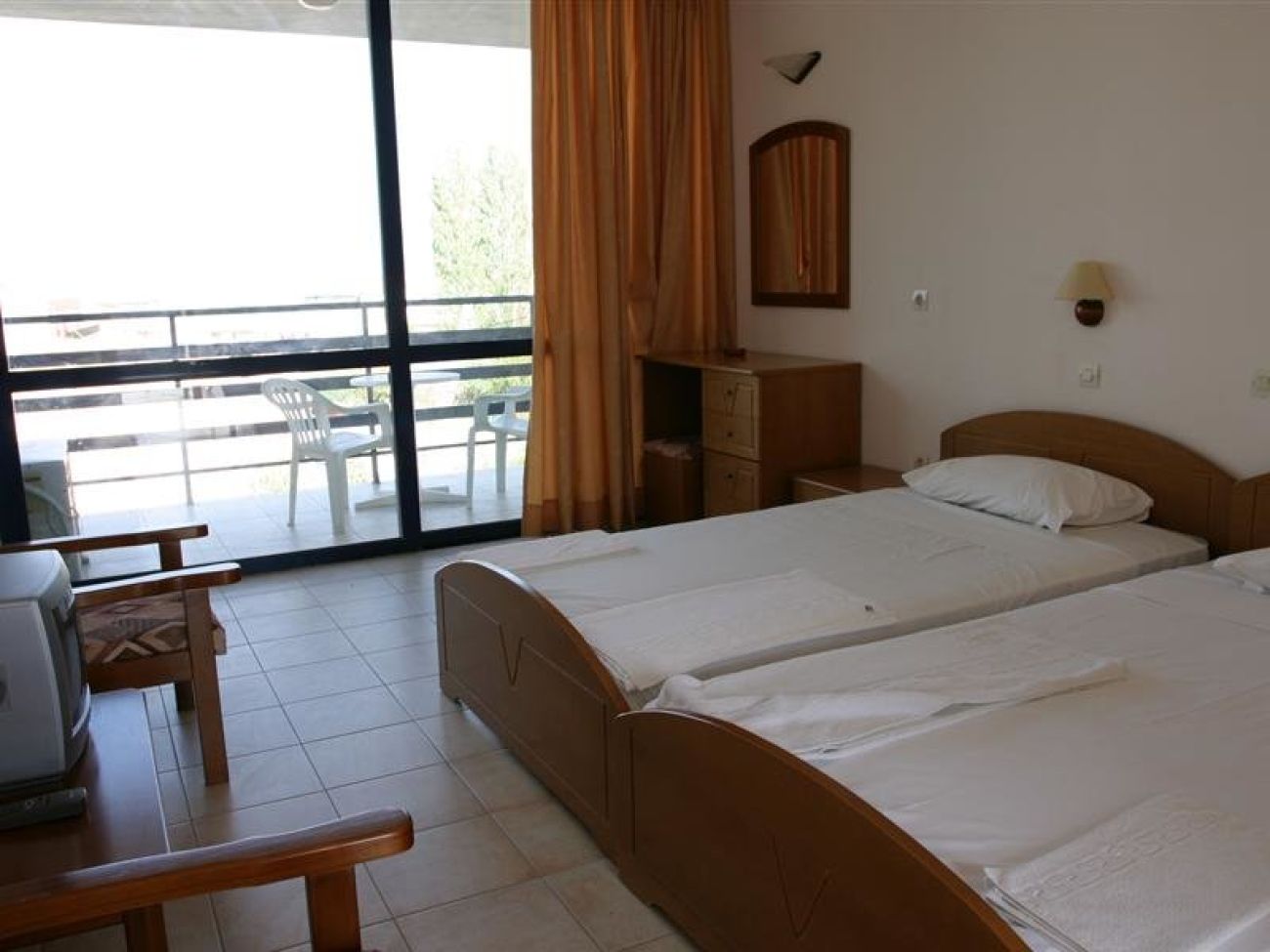Nasos Hotel & Resort 3*