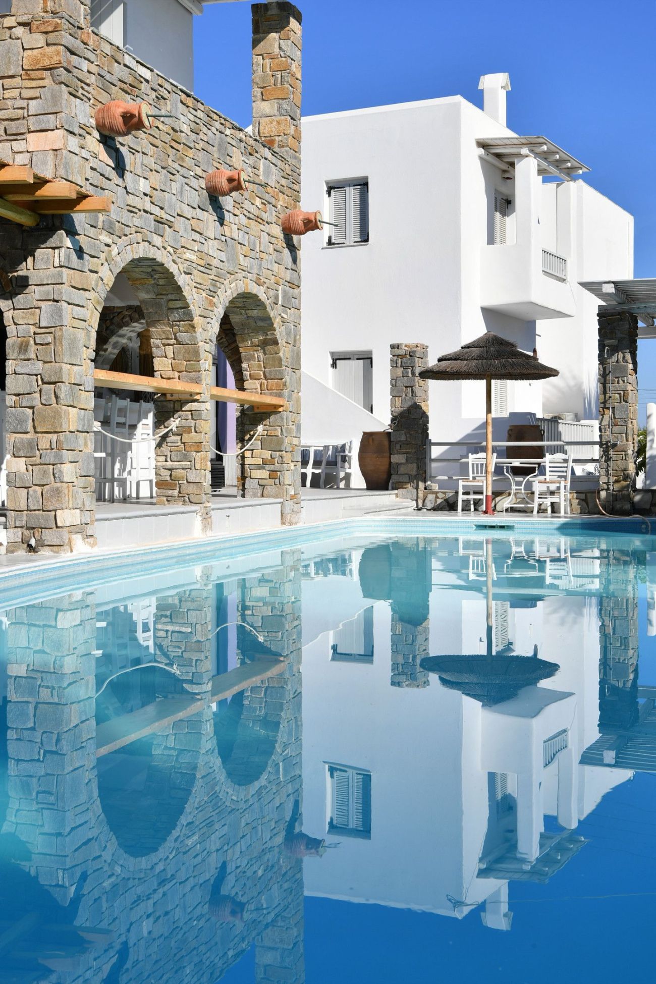 Zefi Hotel & Suites Paros 4*