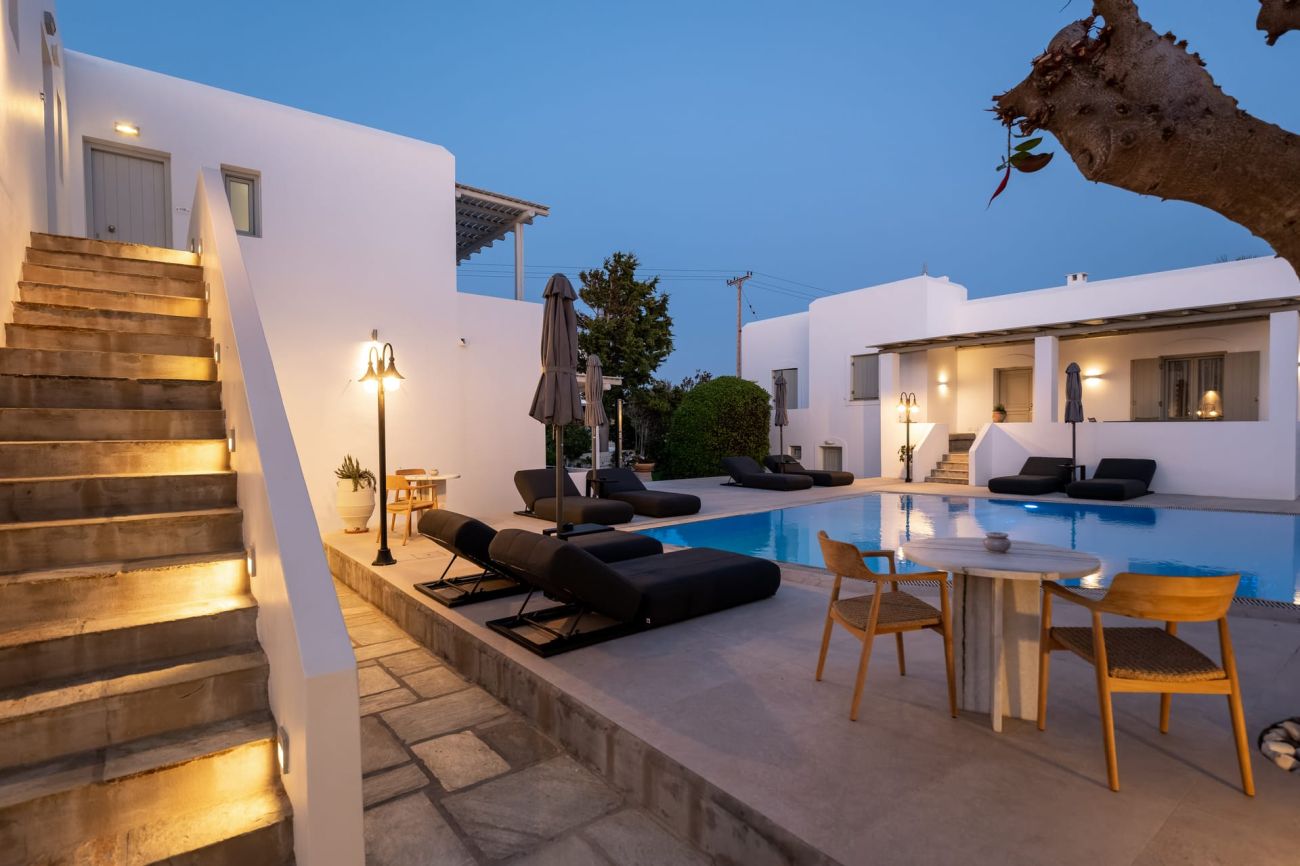 Anemomylos Residence Paros 4*