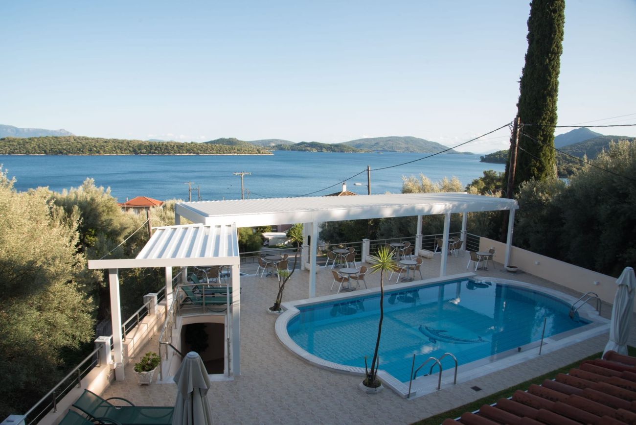 Oasis Hotel 3*
