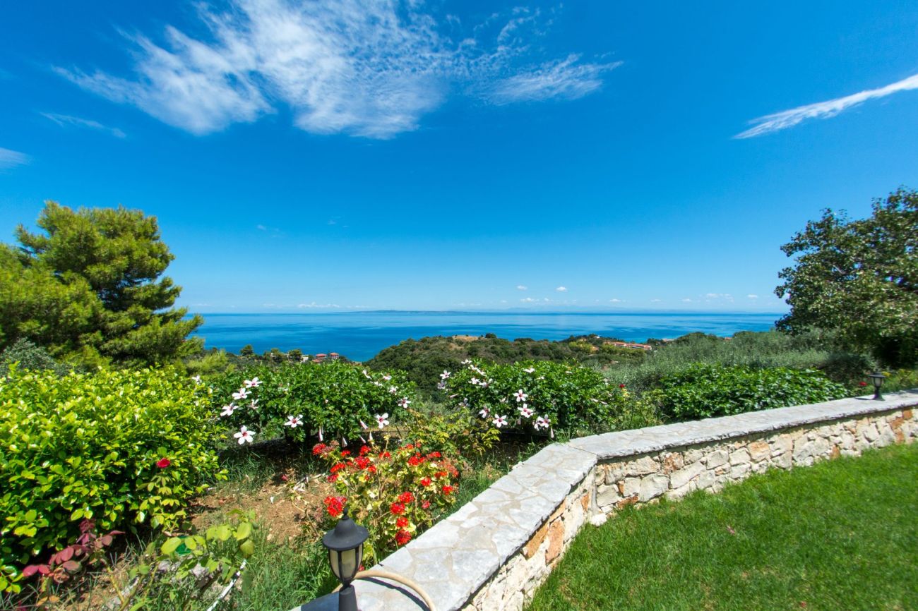 Sea View Village Studios & Apartments 4*
