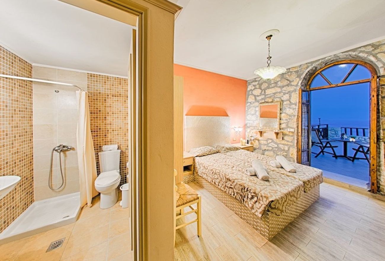 Harmony Hotel 4*