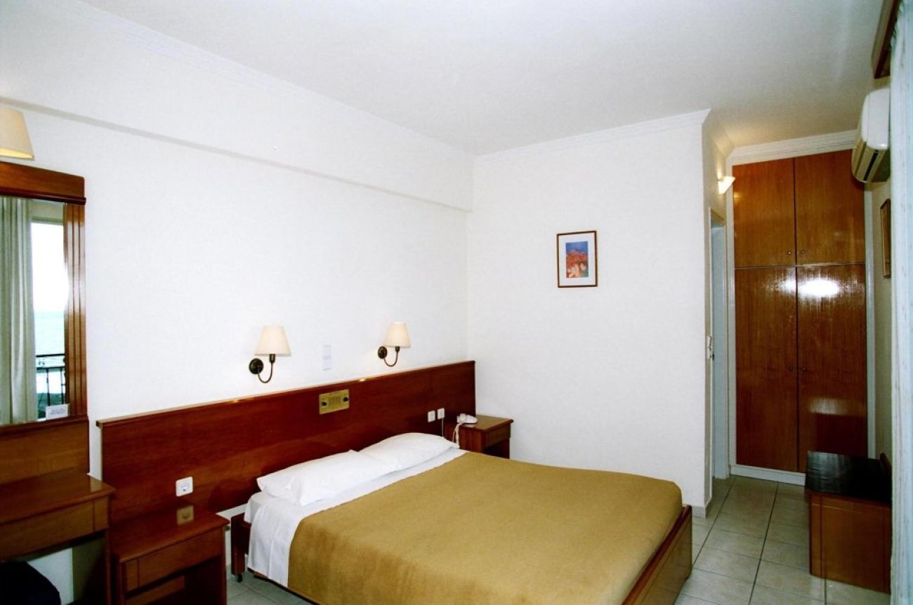 Andreolas Beach hotel 2*