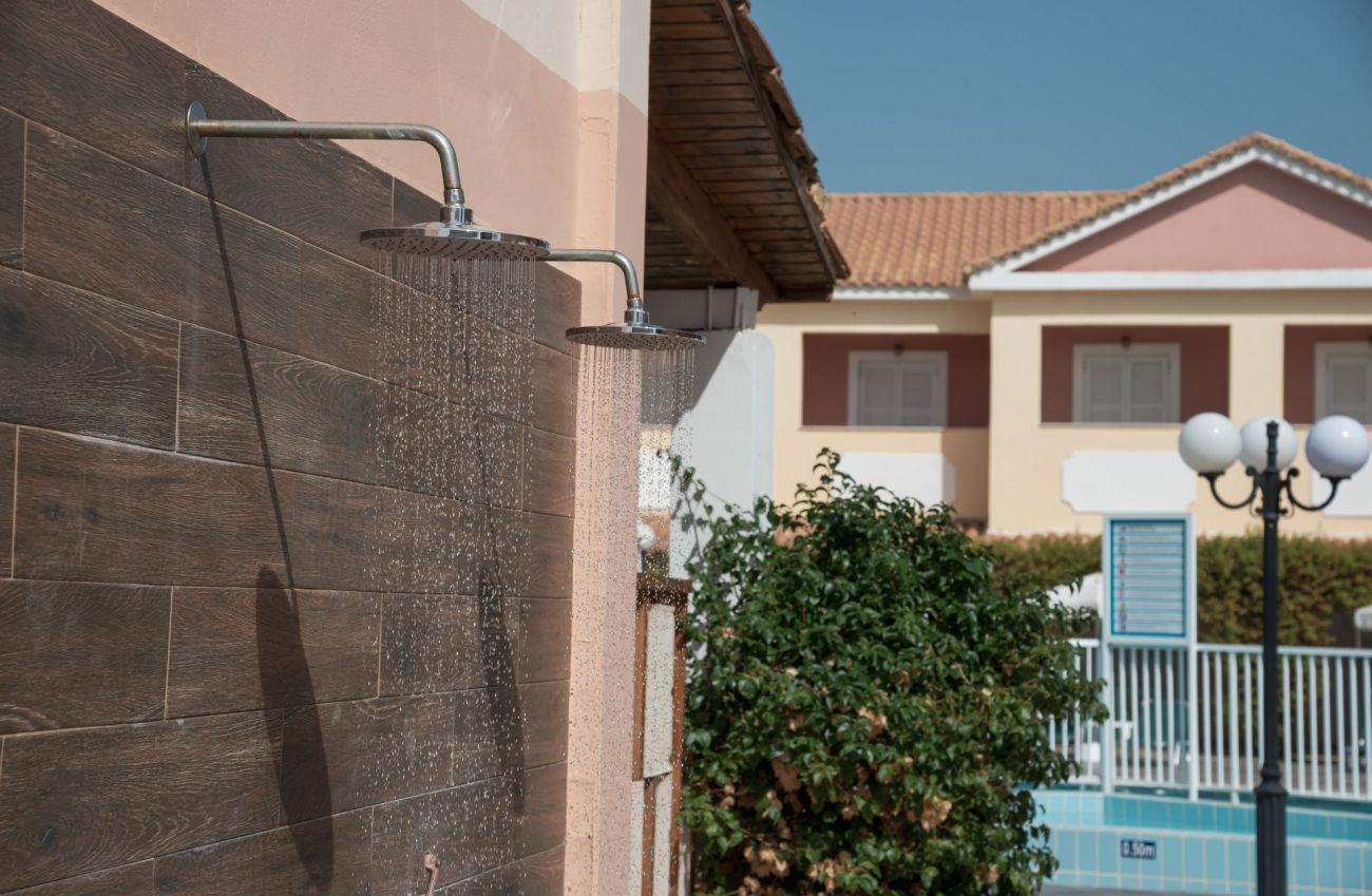 Zefyros Eco Hotel 3*